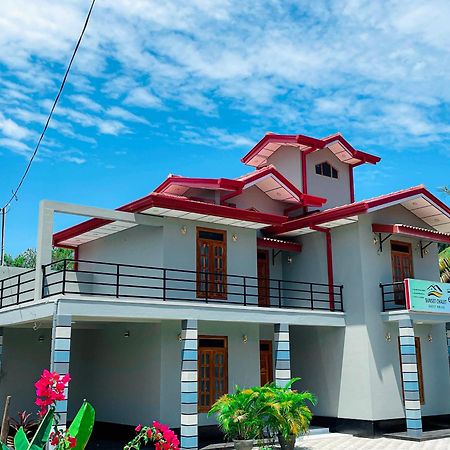 Sunset Chalet Mullaittivu Luaran gambar
