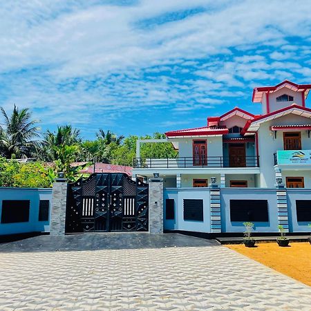 Sunset Chalet Mullaittivu Luaran gambar